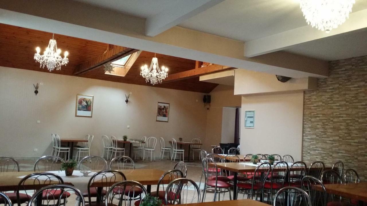 Gosciniec Ella Inn Lipniki Lipniki (Opole) Exterior foto